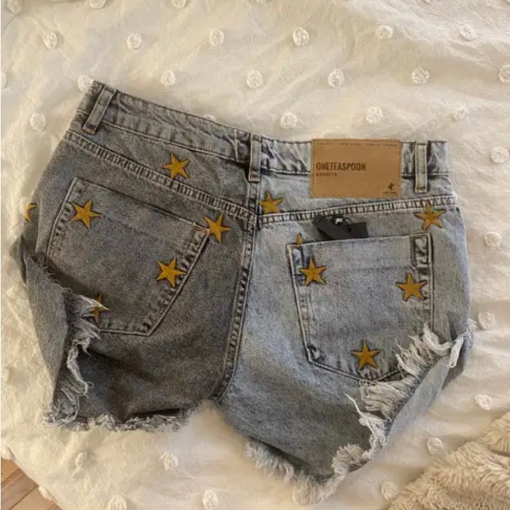 One Teaspoon Shorts size:24 |half black half jean|star design